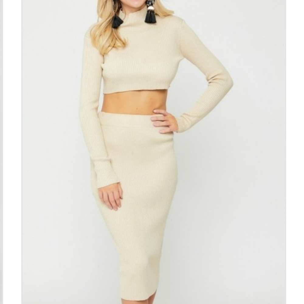 SM or Med 2 pc Sweater Set
